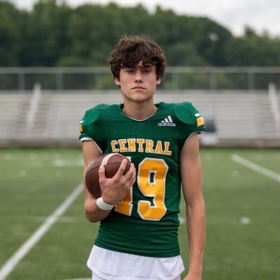 Profile Picture of Andrew M Roller (@andrewroller10) on Twitter