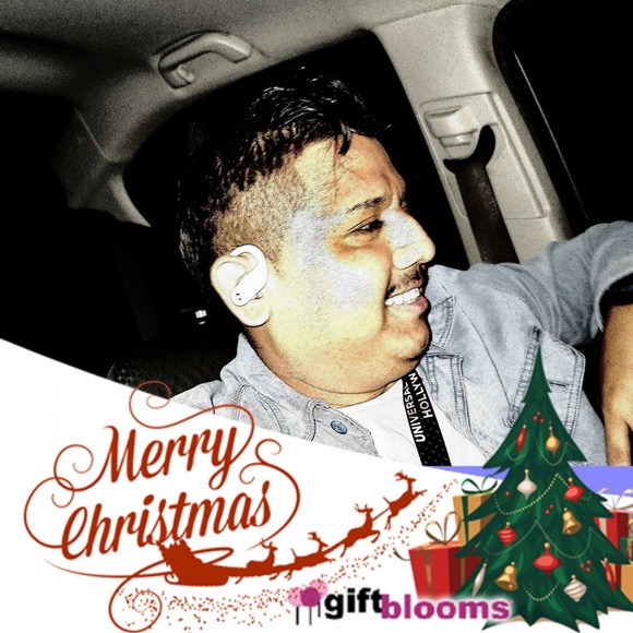 Profile Picture of Gabriel Escobar (@shortyescobar) on Poshmark