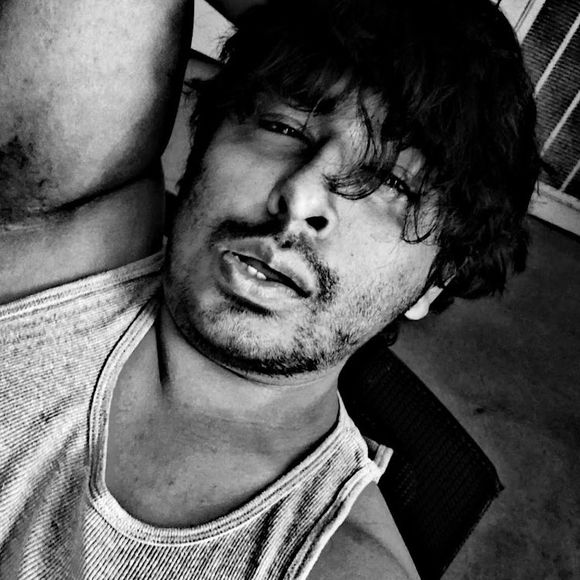 Profile Picture of Shaheer Charlie (@shaheer_charlie) on Poshmark