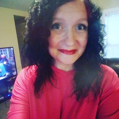 Profile Picture of Angela Eagan (@QHB_AME) on Twitter