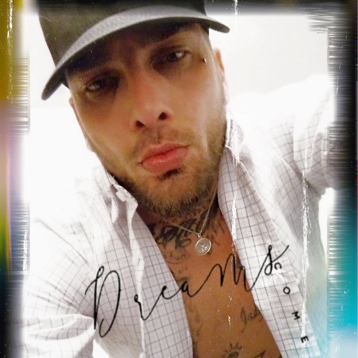 Profile Picture of BarrySnider85 (@barrysnider85) on Tiktok