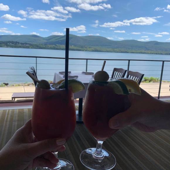 Profile Picture of Lena Malamut (@lenamalamut) on Poshmark