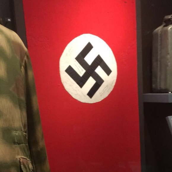 Profile Picture of Matt Portugal (@mattportugal) on Poshmark