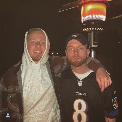 Profile Picture of Austin Robertson (@austinrob24) on Twitter