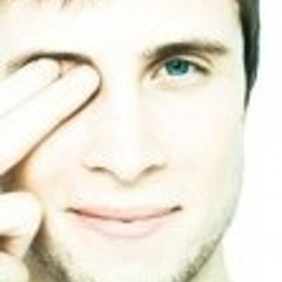 Profile Picture of Moinuddin (@webplotter) on Twitter