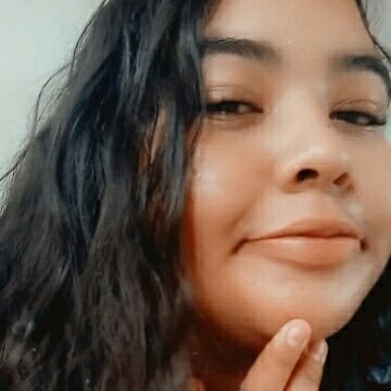 Profile Picture of Kim Polly  ❤ ❤ (@KimPolly12) on Twitter