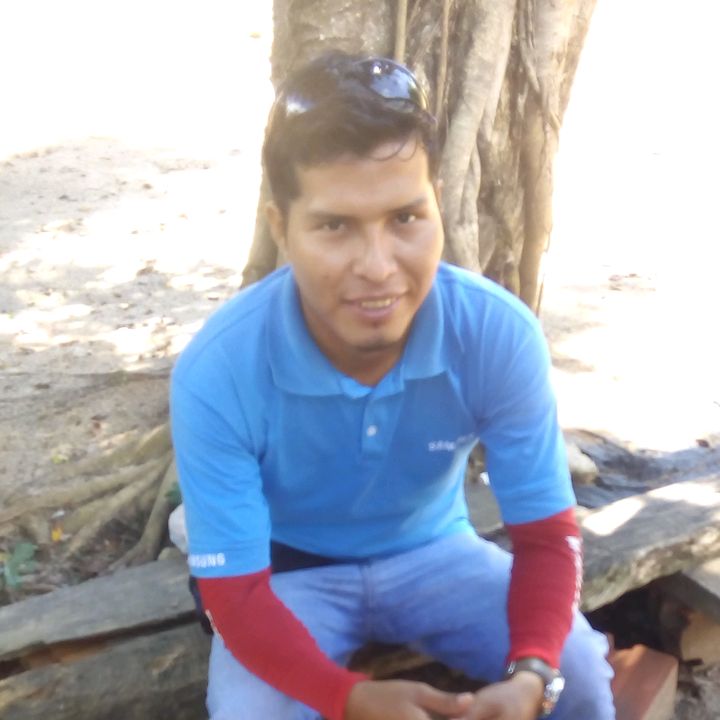 Profile Picture of lino rojas (@clorianlino123) on Tiktok