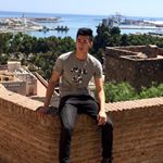Profile Picture of Howard Chew (@chewyful) on Instagram