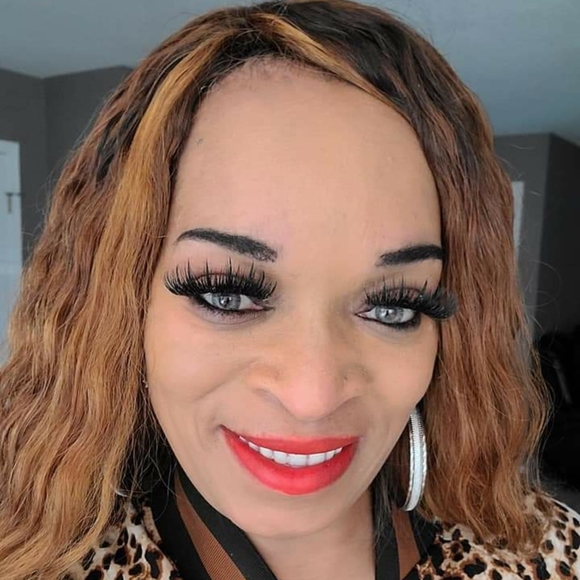 Profile Picture of Marilyn Barnes - harris (@marilynmuse) on Poshmark