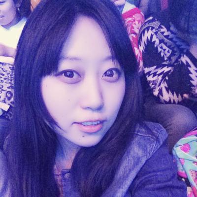 Profile Picture of Julia Cao (@julia_cao) on Twitter