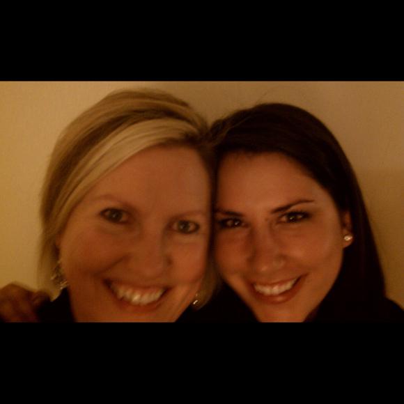 Profile Picture of Shelly Fischer (@sfisch801) on Poshmark