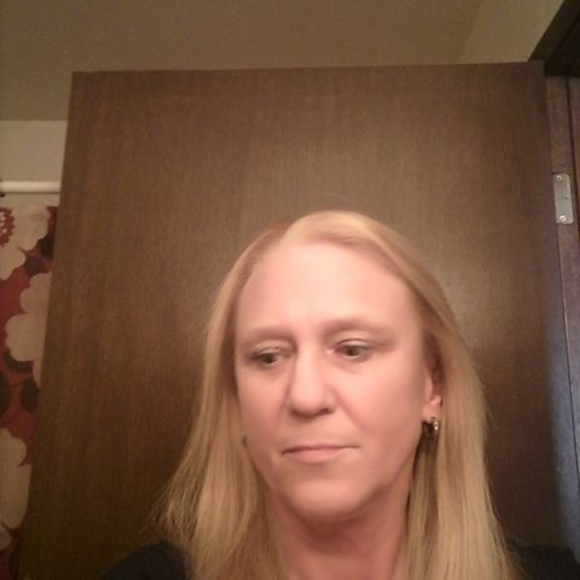 Profile Picture of Phyllis Arnold (@missphyllis64) on Poshmark