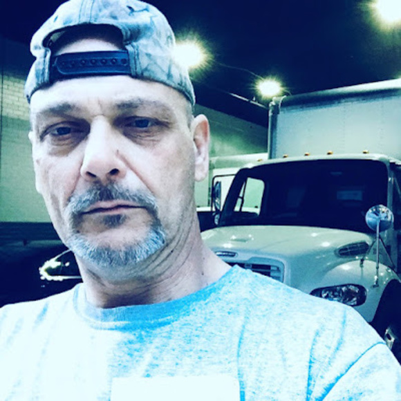 Profile Picture of Michael Fasolino (@michaelfasolino) on Poshmark