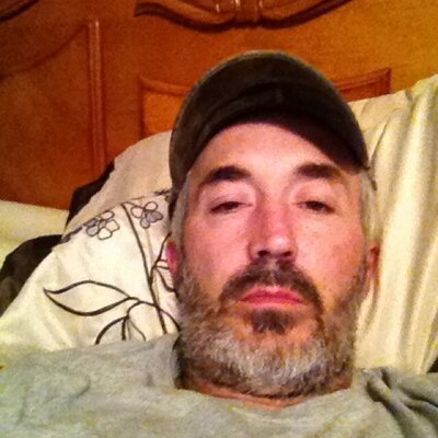 Profile Picture of Jeff Floyd (@jefffloyd75) on Twitter