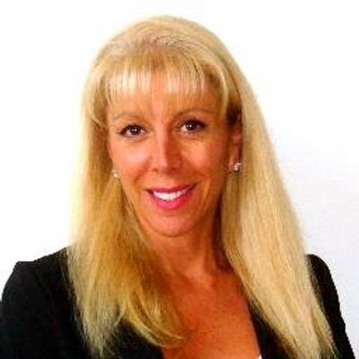 Profile Picture of Vagabond Lawyer (@JulieLKessler) on Twitter