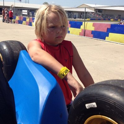 Profile Picture of Dave Mears (@JMR12Karting) on Twitter