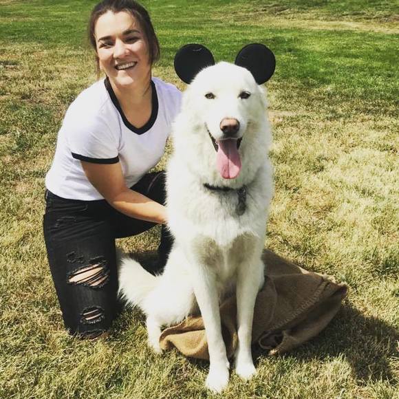 Profile Picture of Victoria Grizzle (@victoriagrizzle) on Poshmark