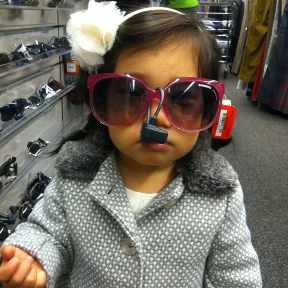 Kristy Chyun - Poshmark Profile Picture of Kristy Chyun (@kristychyun) on Poshmark