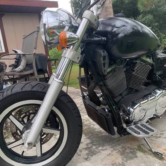 Profile Picture of Jason Hannaford (@jim750166) on Poshmark