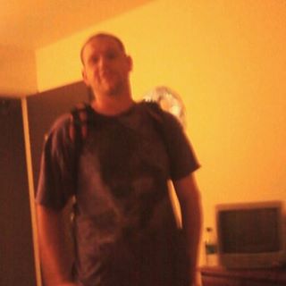 Profile Picture of Josh Beining (@josh.beining.9) on Facebook