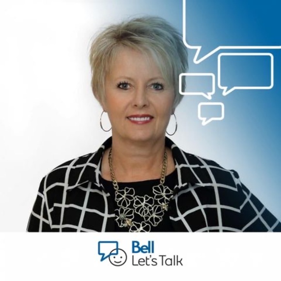 Profile Picture of Beverley Sirrs (@beverleysirrs) on Poshmark