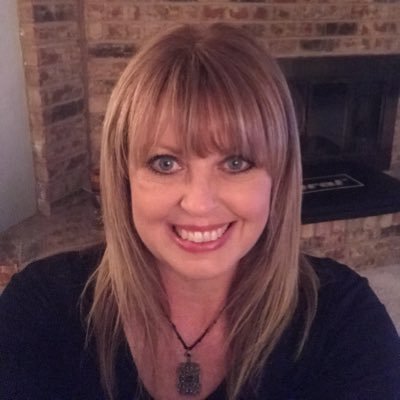 Profile Picture of Lisa Dawn Land (@LisaDawnLand) on Twitter