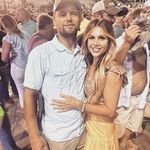 Profile Picture of Amber Linder (@amber_stylemecrazyboutique) on Instagram