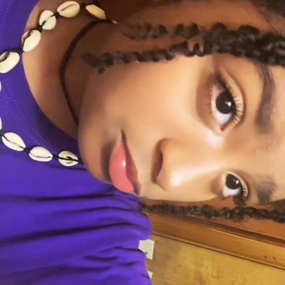 Profile Picture of Hope Pouncey (@hopepouncey2638) on Poshmark