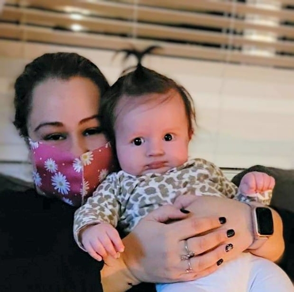 Profile Picture of Jacinda Cecora (@jcecora910) on Poshmark