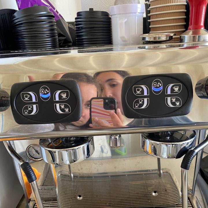 Profile Picture of shellyscafe_ (@shellyscafe_) on Tiktok