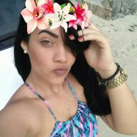 Profile Picture of Sarah Mello (@valeriojoao67) on Pinterest