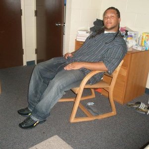 Profile Picture of Garrett Rountree (@garrett-thedesigner) on Myspace