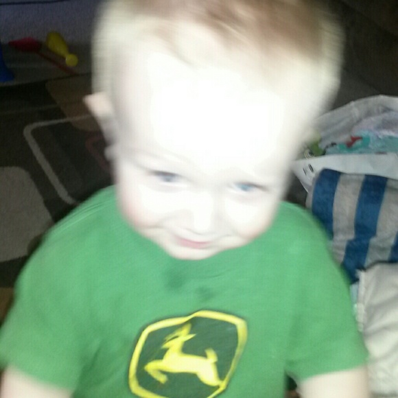 Profile Picture of Meschelle Browning (@meschelle123) on Poshmark