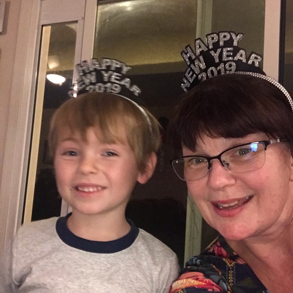 Profile Picture of Kristine Darienzo (@kristineda) on Poshmark