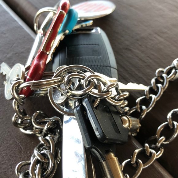 Profile Picture of Omar Lewis (@omarlewis7) on Poshmark