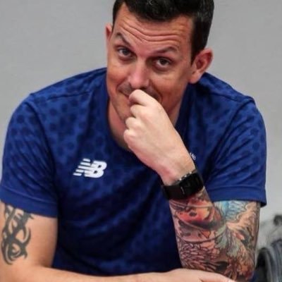 Profile Picture of Andy Mackenzie (@andy__mackenzie) on Twitter