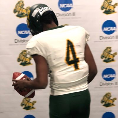 Profile Picture of Corey Hawthorne (@CoreyHawthorne4) on Twitter