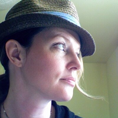 Profile Picture of Robin Hoffman (@robinhoffm8n) on Twitter