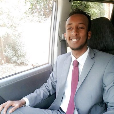 Profile Picture of Hamza Bashir (@senatorhamza90) on Twitter