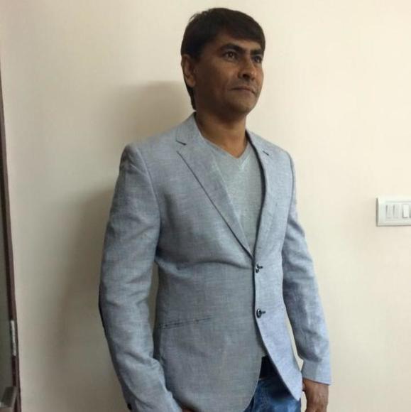 Profile Picture of Arvind Patel (@arvindpatel1972) on Poshmark
