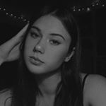 Profile Picture of 𝑩𝑬𝑳𝑳𝑨 𝑴𝒀𝑬𝑹𝑺 (@bell_myers) on Instagram