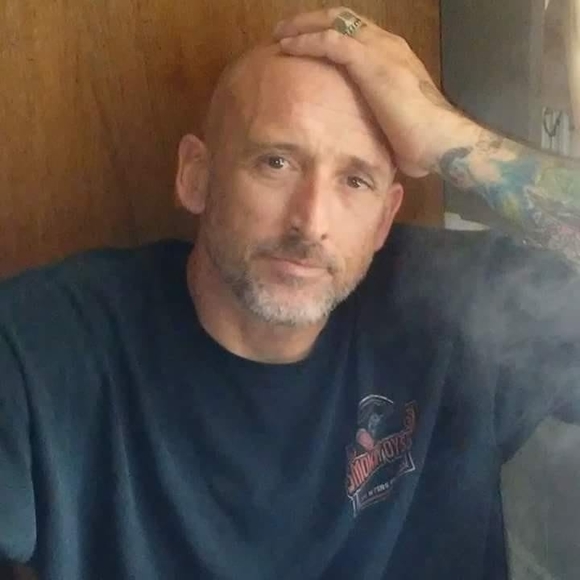 Profile Picture of Eric Davidson (@maddiesdad1) on Poshmark