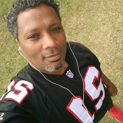 Profile Picture of Robert Burse (@RobertBurseSr) on Twitter