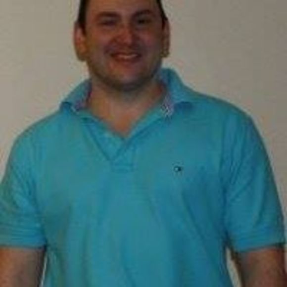 Profile Picture of Paul Soares (@xpaulso) on Poshmark