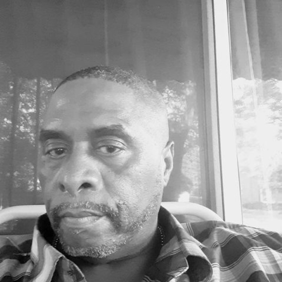 Profile Picture of Keith Seay (@keithseay4cccc) on Poshmark