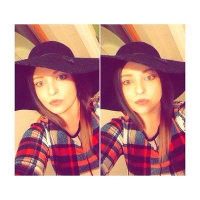 Profile Picture of Natalie Valentine (@NatalieV95) on Twitter