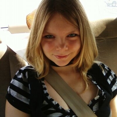 Profile Picture of Julia Laughlin (@JuliaJohnson2) on Twitter