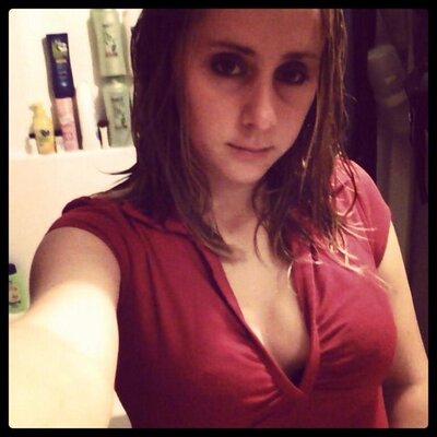 Profile Picture of Crystal Lynn Brunet (@1986Kylie) on Twitter