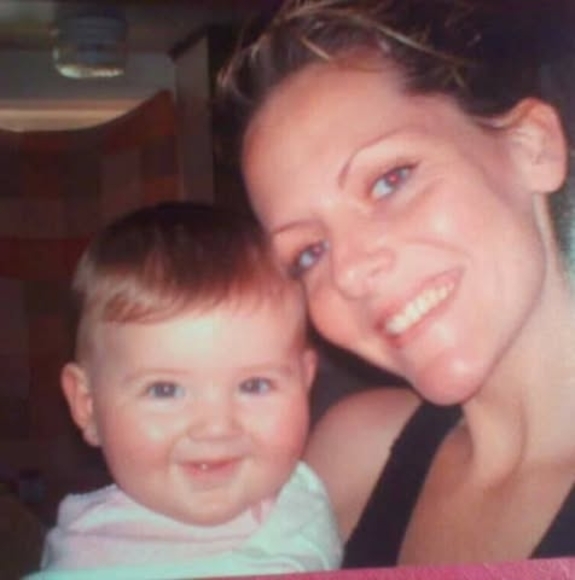 Profile Picture of Tina Belleville (@tinabelleville) on Poshmark