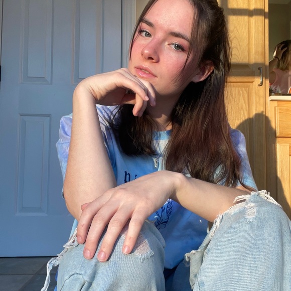 Profile Picture of Coralin Mcdaniel (@coralinmcdaniel) on Poshmark